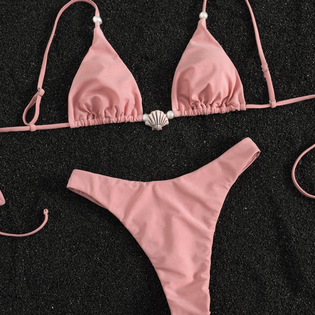 Women’s triangle bikini with shell appliqué and high leg cut Mune Fashion