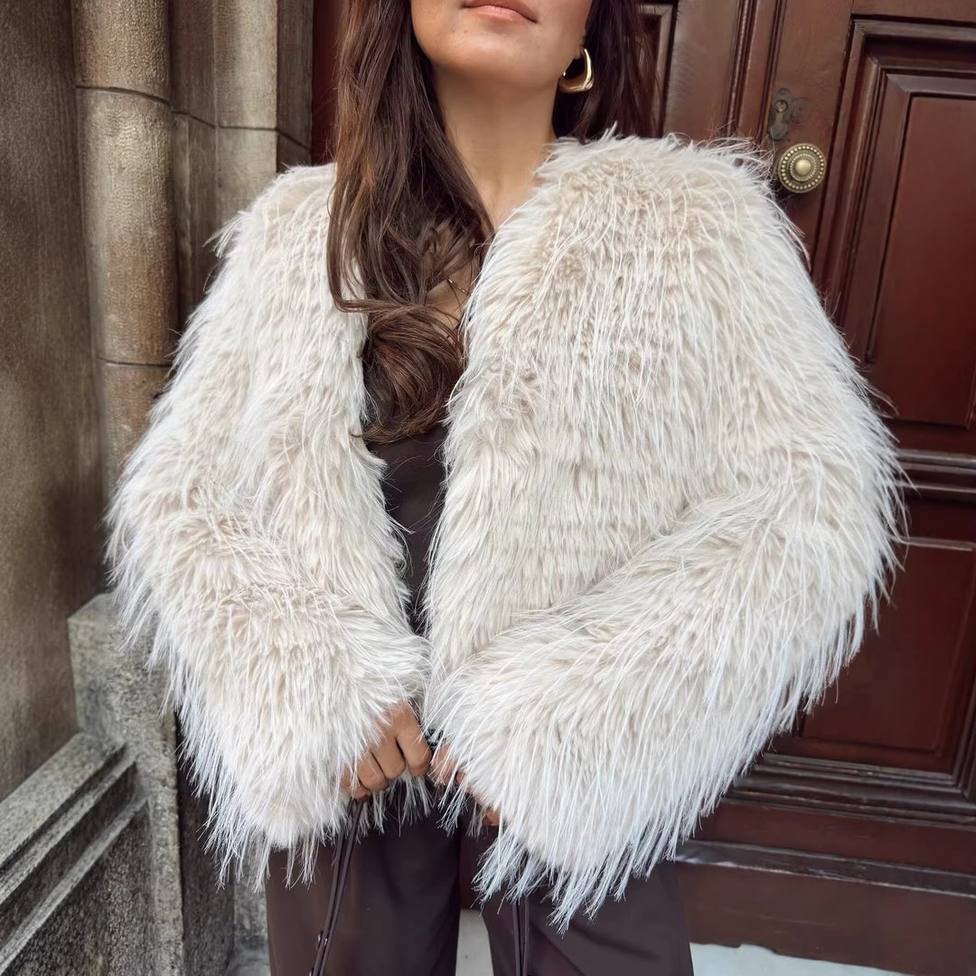 Women's Short Plush Faux Fur Jacket with Voluminous Texture Mune Fashion