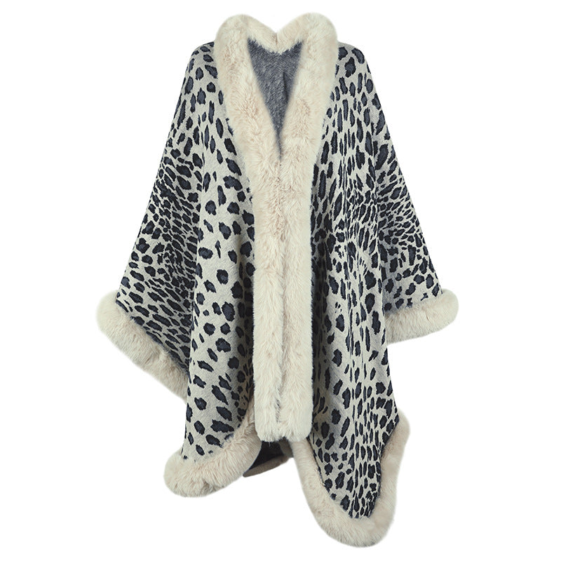 Women's Cozy Poncho with Luxurious Faux Fur Trim and Leopard Print Mune