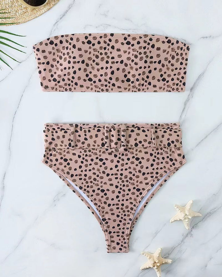 Women's bandeau bikini set with high-waisted pants and trendy belt detail Mune Fashion