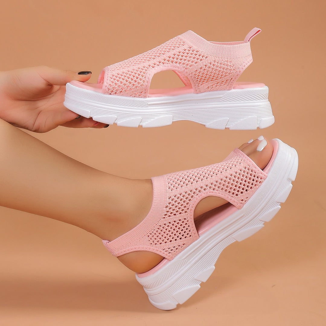 Women's knit sandals with heel strap, open toe area and cushioning platform outsole Mune Fashion