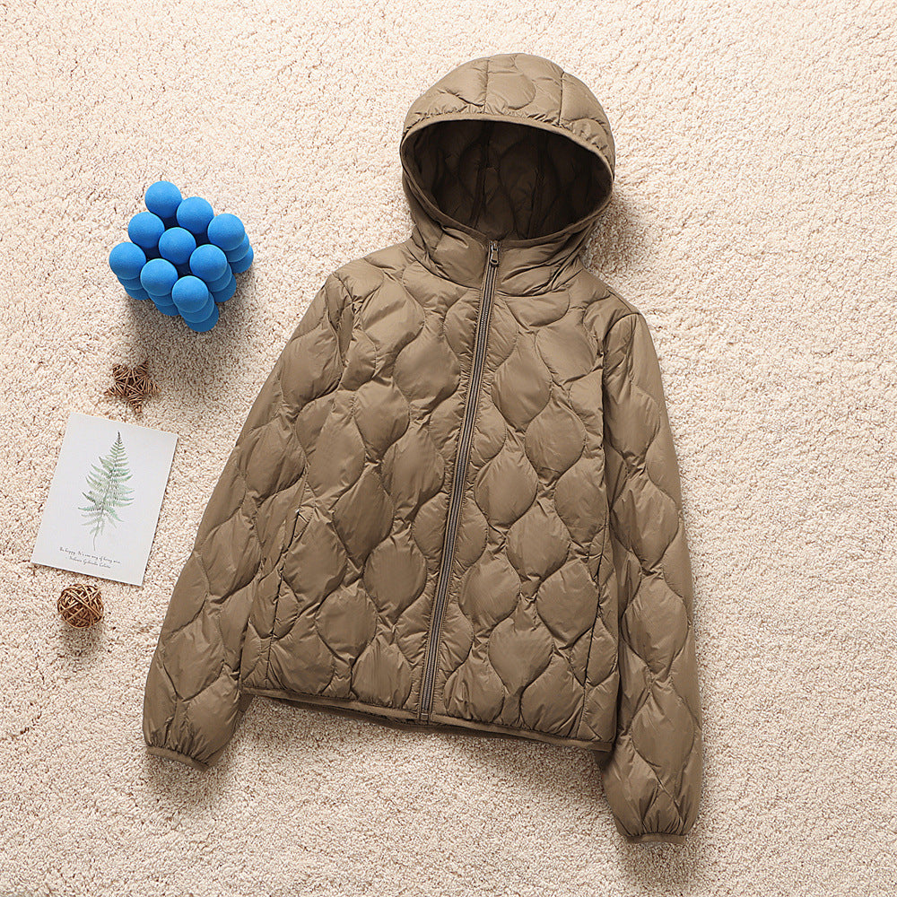 Women's hooded quilted jacket with teardrop-shaped quilting and ultra-light thermal filling Mune Fashion