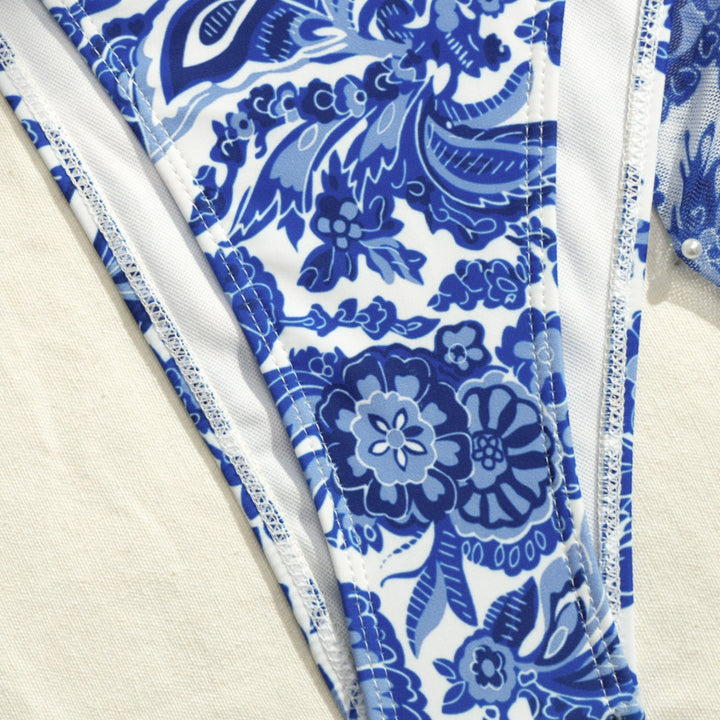 Women Triangle Bikini with Floral Design Mune Fashion