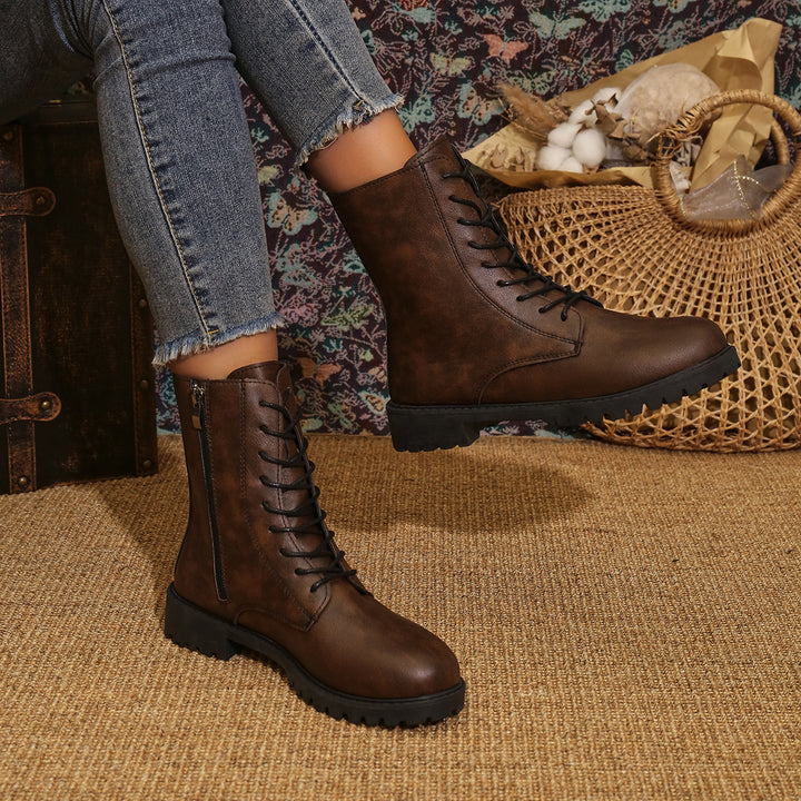 Women's  lace-up boots with side zipper and profiled rubber outsole Mune Fashion