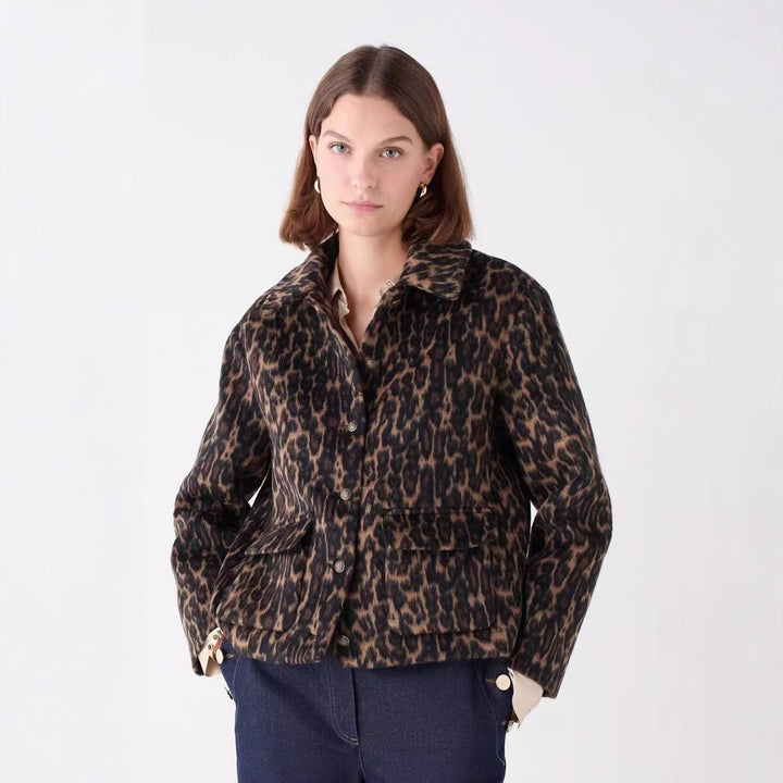Women's Boxy Short Jacket with Leopard Print, Shirt Collar and Patch Pockets Mune Fashion