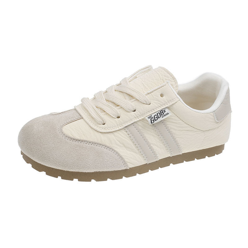 Women's sporty sneakers made of high-quality suede with a sturdy sole Mune Fashion