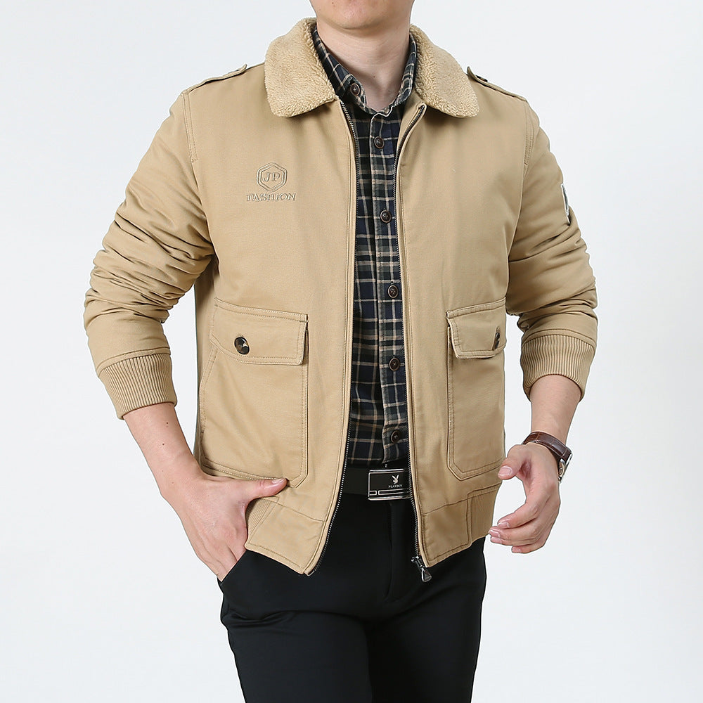 Men's short pilot-style jacket with Sherpa collar, patch pockets, and zipper Mune Fashion