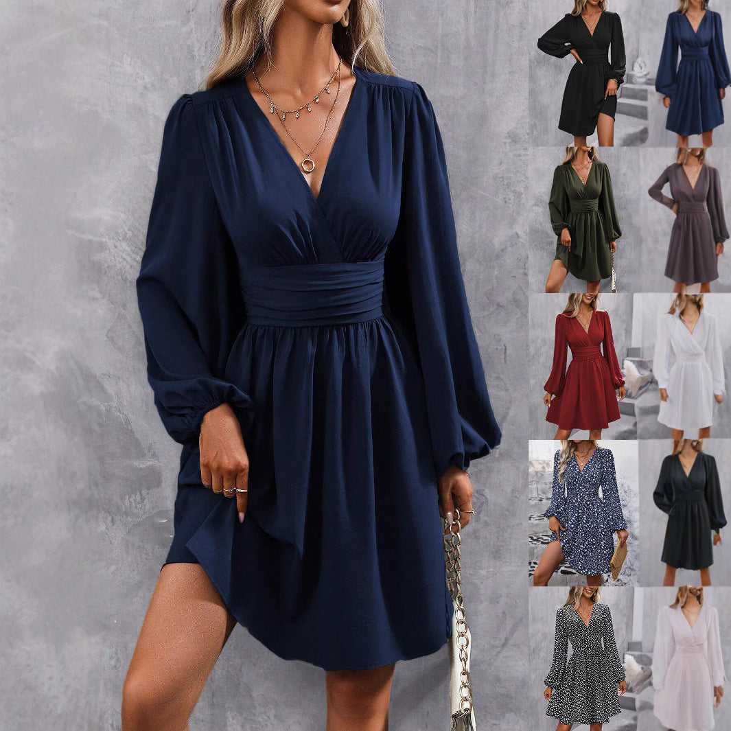 Women's wrap dress with stylish V-neck and voluminous sleeves Mune Fashion