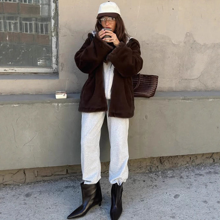 Women's Boxy Short Coat made of vegan Faux Fur with hood, concealed zipper & casual silhouette Mune Fashion