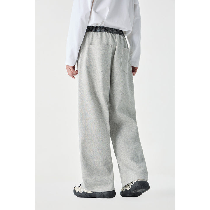 Women's Light Sweatpants with High Elastic Waistband, Check Pattern Trim and Wide Cropped Cut Mune Fashion