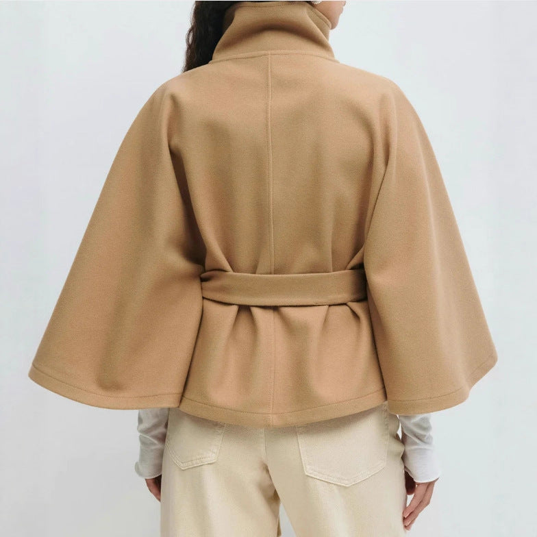 Ladies oversized cape jacket with stand-up collar, concealed button placket and belt Mune Fashion