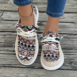 Women's lightweight espadrille sneakers with ethnic print, jute trim, and non-slip rubber sole Mune Fashion