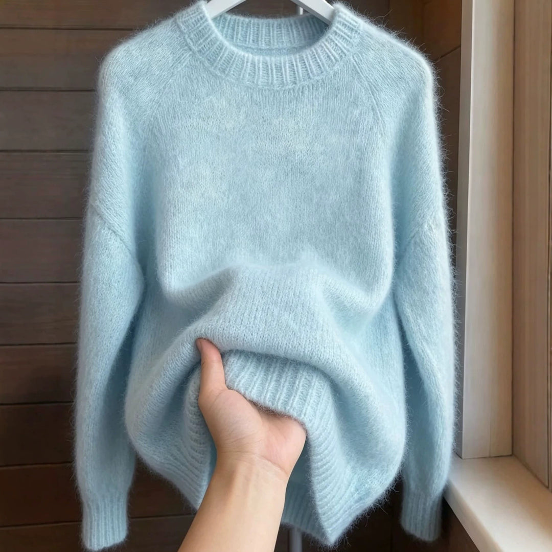 Women's Oversized Mohair-Mix Crew Neck Sweater with Raglan Sleeves and Ribbed Hem Mune Fashion