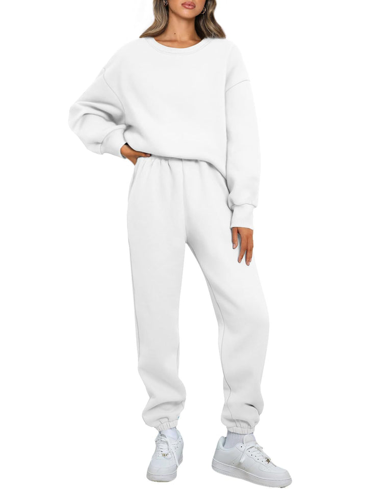 Women's cozy two-piece lounge set made of French terry with oversized sweatshirt and fitted joggers Mune Fashion