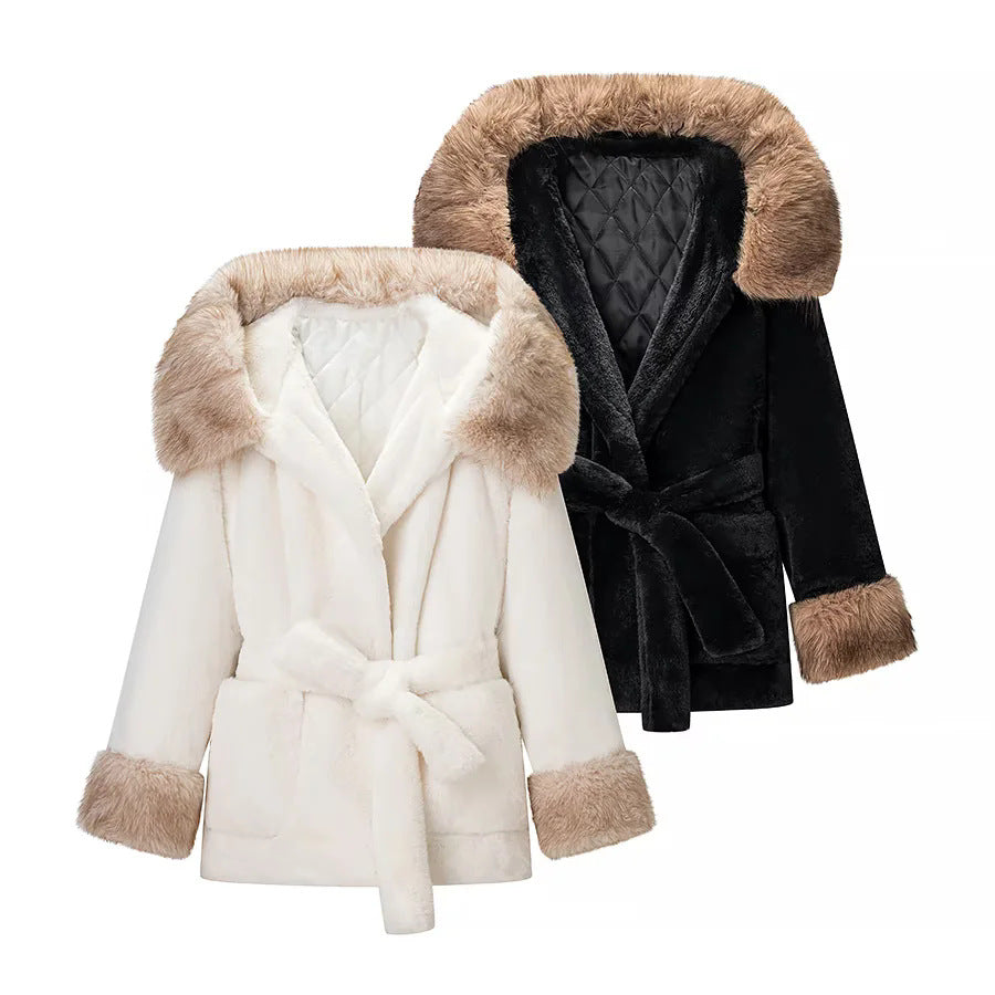 Women's cozy faux fur coat jacket with hood, waist belt and contrast lining Mune Fashion
