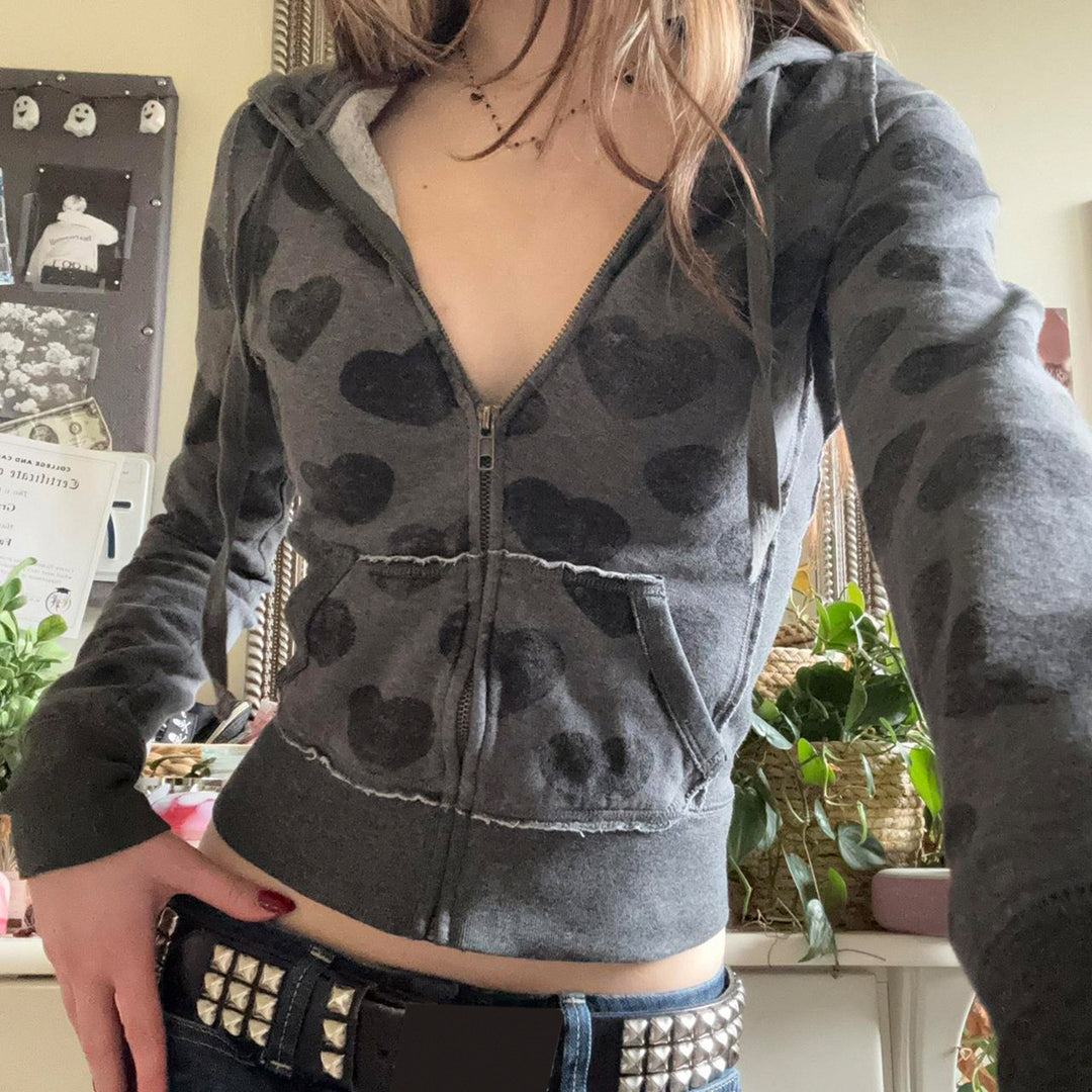 Women's Short Zip Hoodie with Kangaroo Pocket and Allover Heart Pattern Mune Fashion