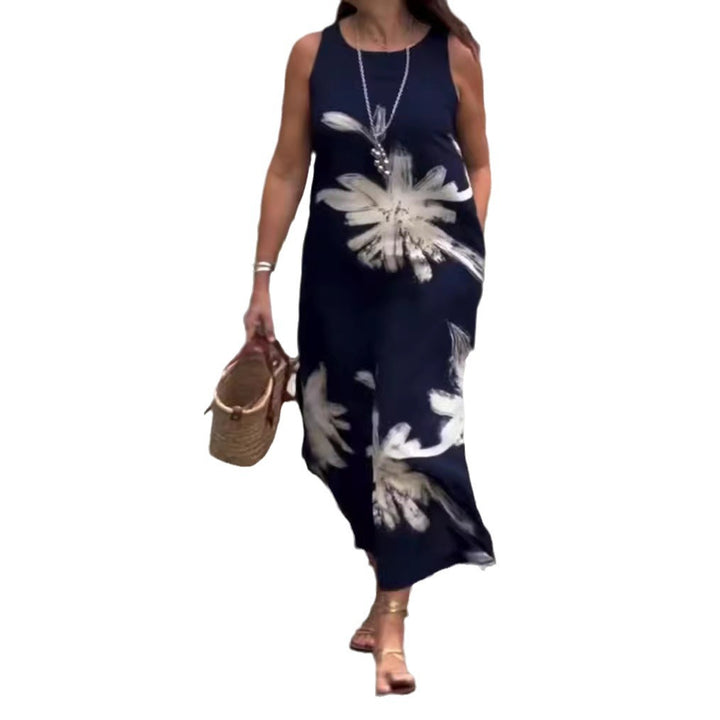 Women sleeveless casual maxi dress made of lightweight jersey with large brush flower pattern and hidden side pockets Mune Fashion