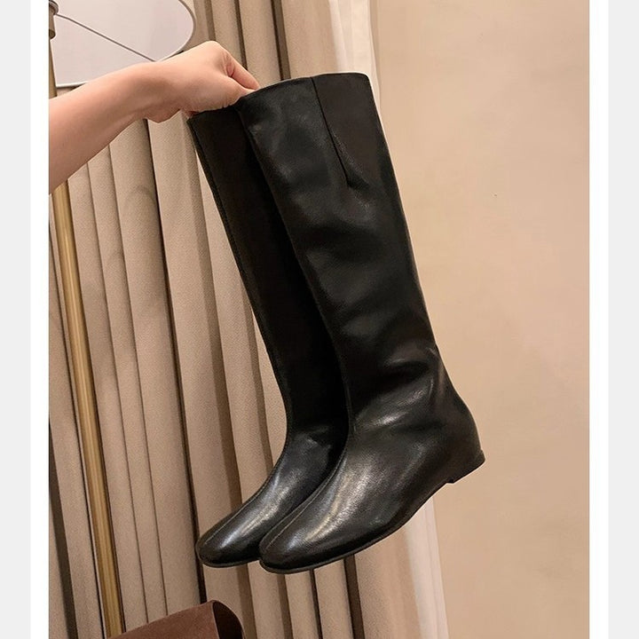 Women's Knee-High Minimalistic Smooth Leather Boots with Ergonomic Outsole Mune Fashion