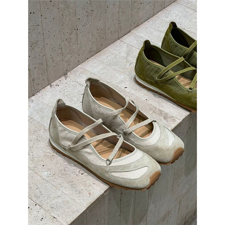Damen Ballerina-Slipper mit Kreuzriemchen, Wildleder- und Krokostruktur Mune Fashion