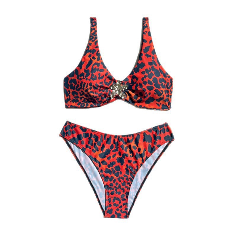 Women Triangular Bikini with glamorous jewelry detail Mune Fashion