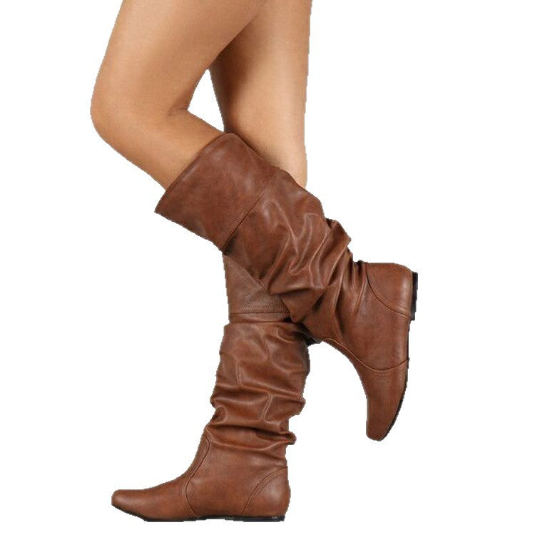 Women’s casual slouch boots with soft shaft, gathered design and flat comfort sole Mune Fashion