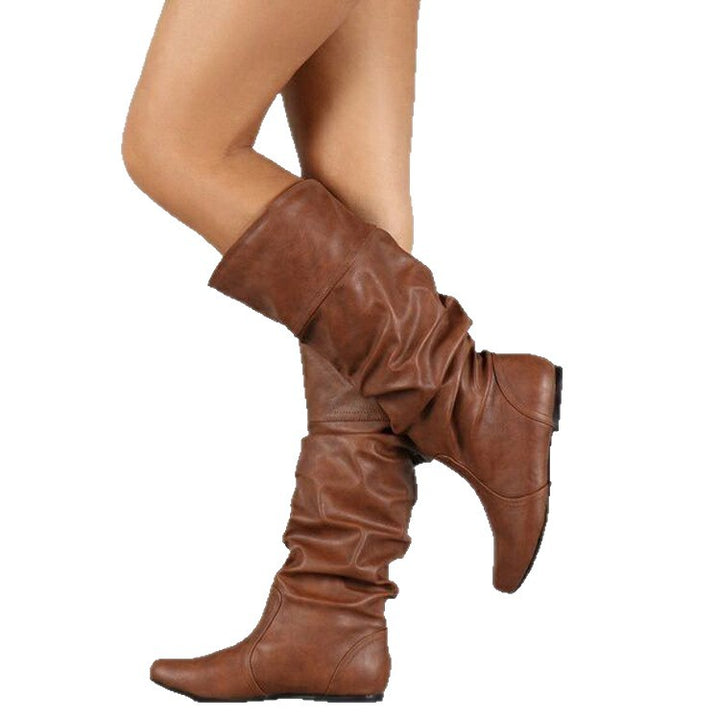 Women’s casual slouch boots with soft shaft, gathered design and flat comfort sole Mune Fashion