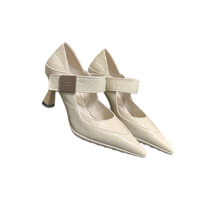 Women's pointed toe Mary Jane pumps with wide strap and shaped kitten heel Mune Fashion