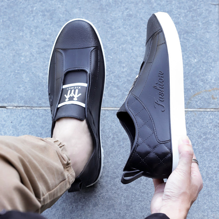 Women Casual Slip-On Sneakers in Leather Look with Quilted Heel and Contrasting Rubber Sole Mune Fashion