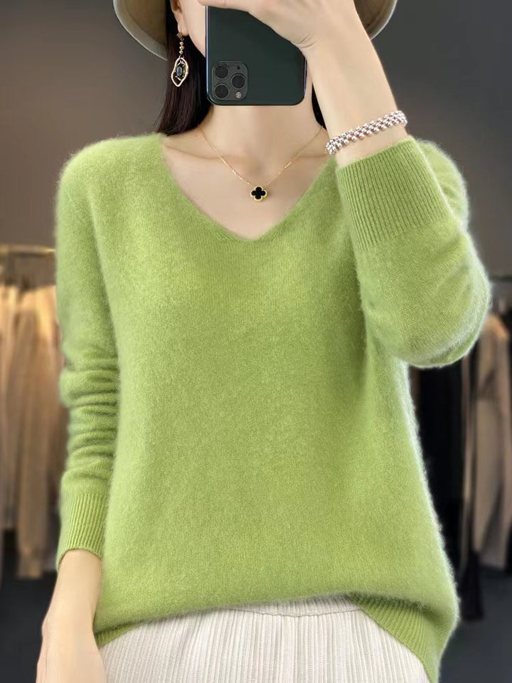 Women's Cozy V-Neck Fine Knit Sweater made of Mohair Mix with Fluffy Surface Mune Fashion