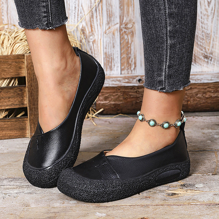 Women's comfortable Slip-On platform ballerina with structured rubber outsole and soft PU upper Mune Fashion