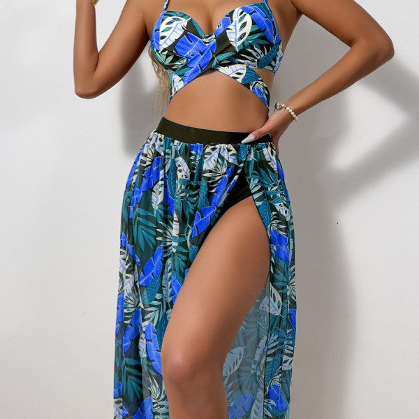 Ladies' two-piece swimwear with high leg cut and floral design Mune Fashion