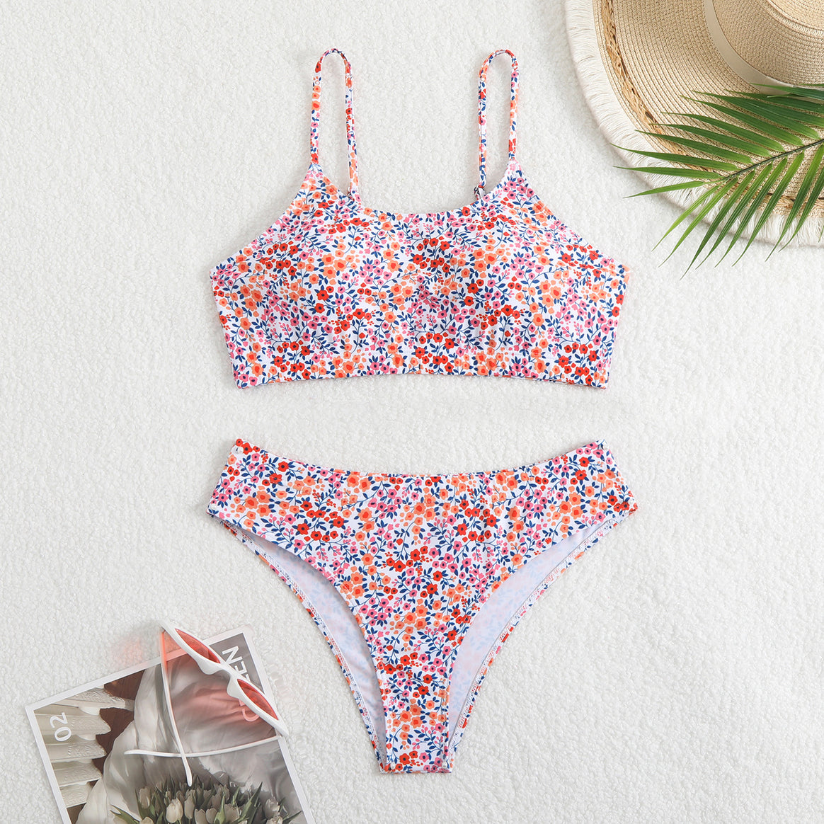 Women's bikini set with floral patterns and high waist Mune Fashion