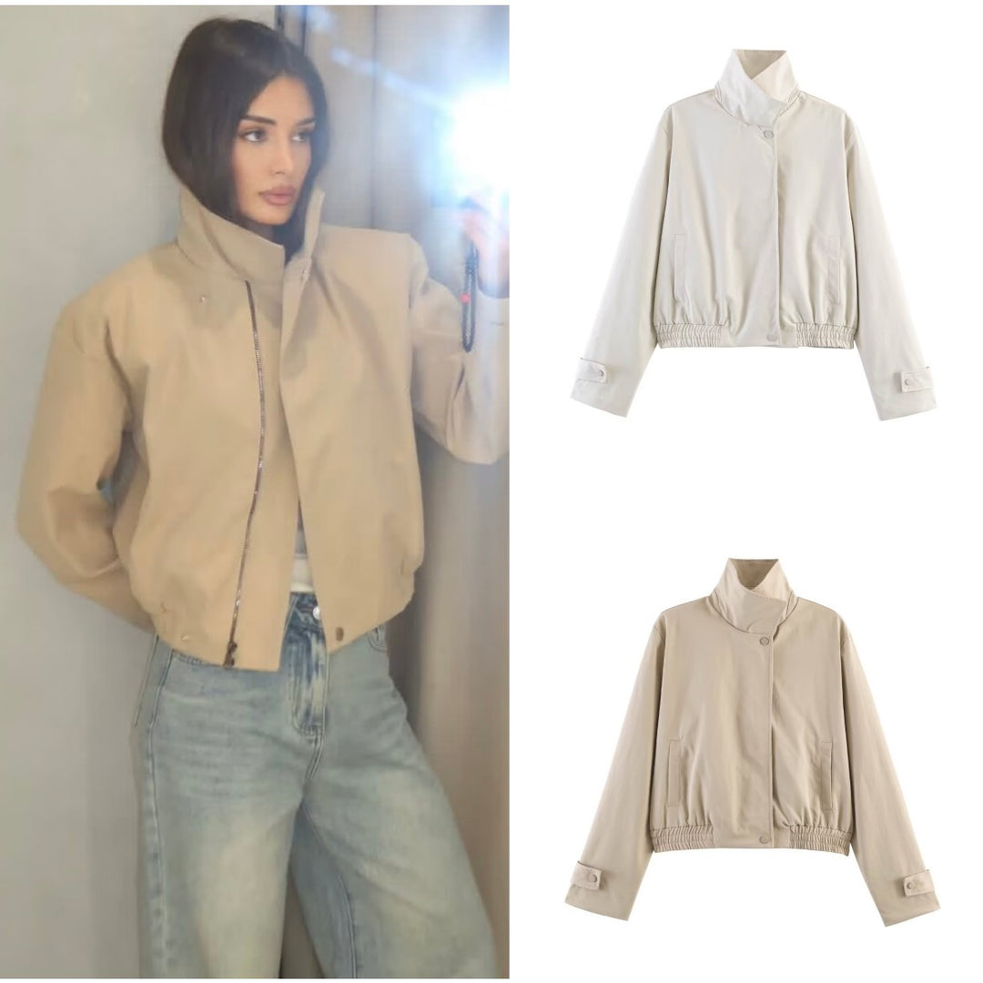 Ladies short jacket with high stand-up collar, elastic waistband and concealed snap button placket Mune Fashion
