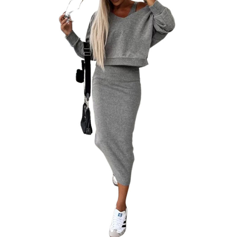 Women's Casual Set Cropped Sweatshirt with Cut-Out Straps and High-Waist Midi Skirt made of Stretch Fleece Mune Fashion