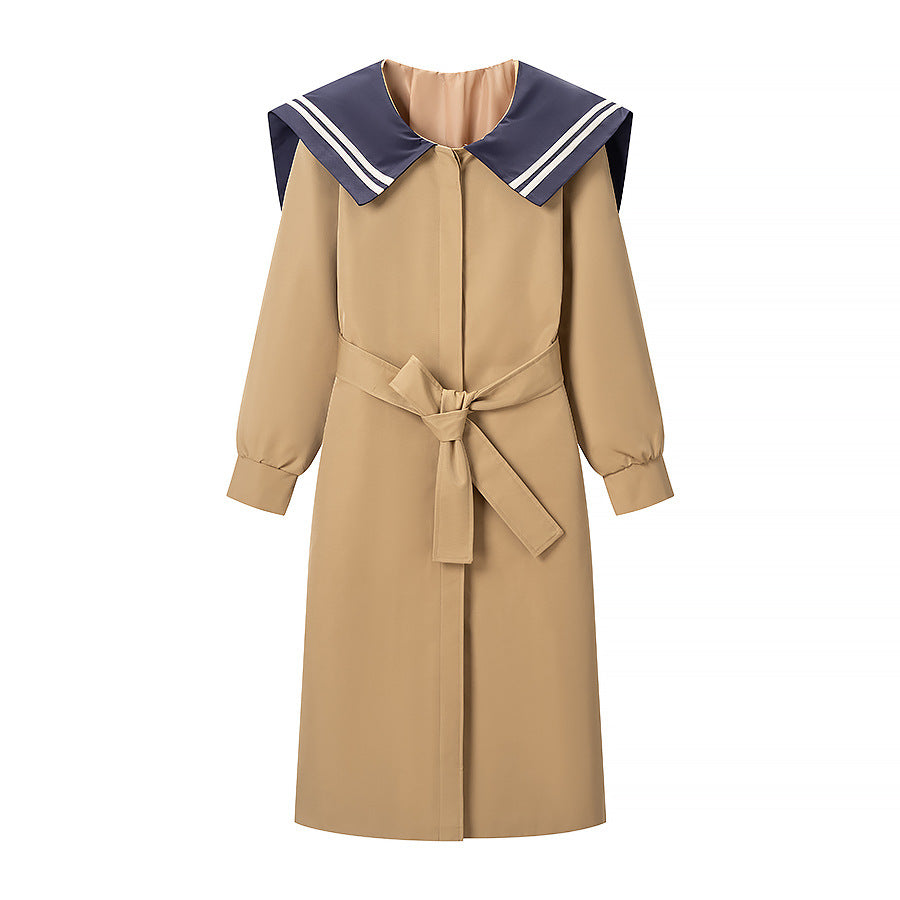 Women's coat with oversized sailor collar, belted waist and concealed button placket Mune Fashion