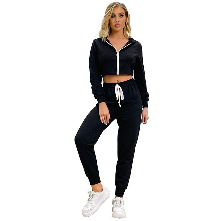 Women Two-Piece Velvet Jogging Suit with Cropped Hood and Drawstring Pants Mune Fashion