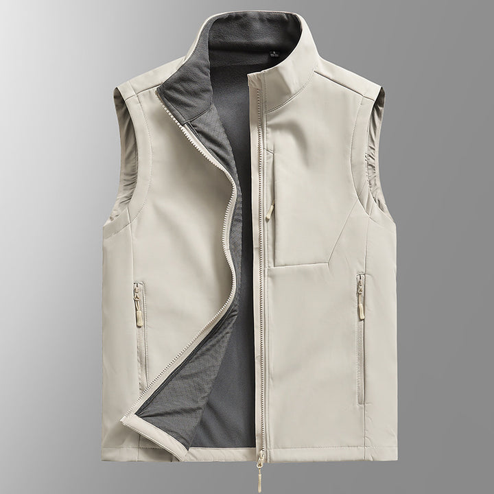 Men's Breathable Softshell Vest with Thermal Fleece Lining and Concealed Zip Pockets Mune Fashion