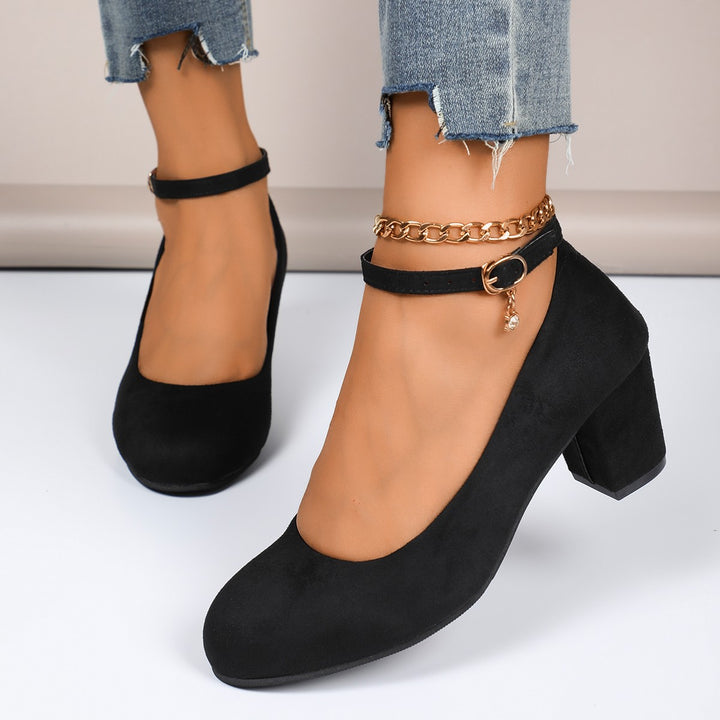 Ladies' elegant strappy pumps with adjustable ankle strap and wide block heel Mune Fashion