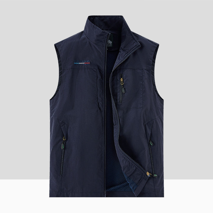 Men's Lightweight Multifunctional Outdoor Utility Vest with Mesh Lining and Multiple Zipper Pockets Mune Fashion