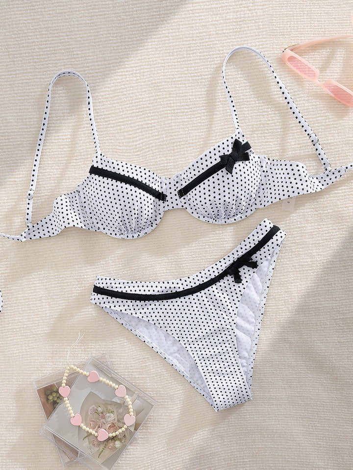 Ladies polka dot bikini with playful design Mune Fashion