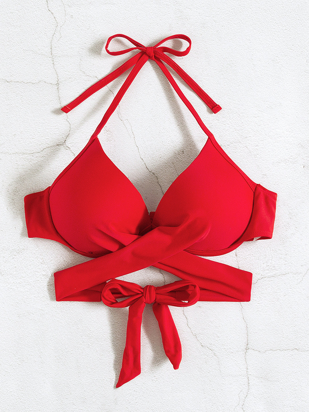 Women’s bikini top with playful knot and elegant design Mune Fashion