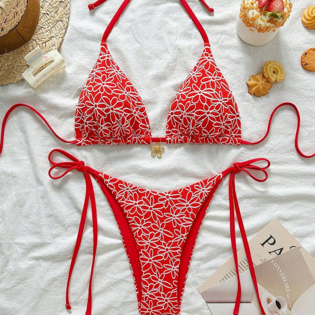 Women Bikini Top and Lace Bikini Bottom Mune Fashion