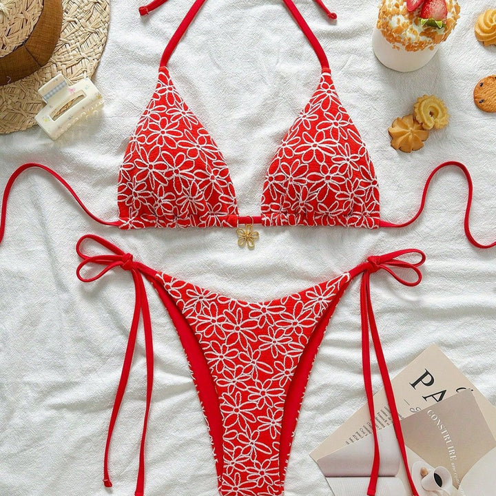 Women Bikini Top and Lace Bikini Bottom Mune Fashion