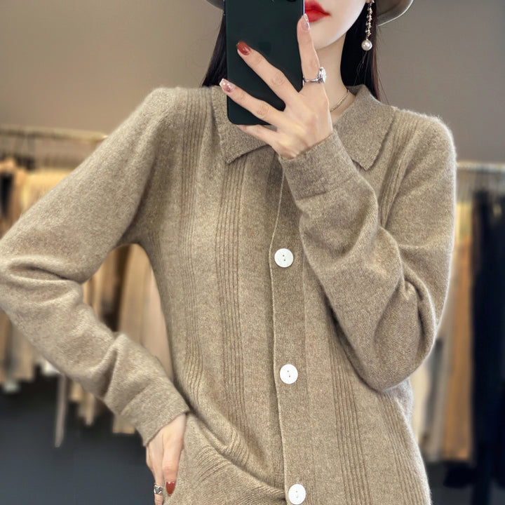 Women's button cardigan with shirt collar and fine vertical ribbed texture Mune Fashion