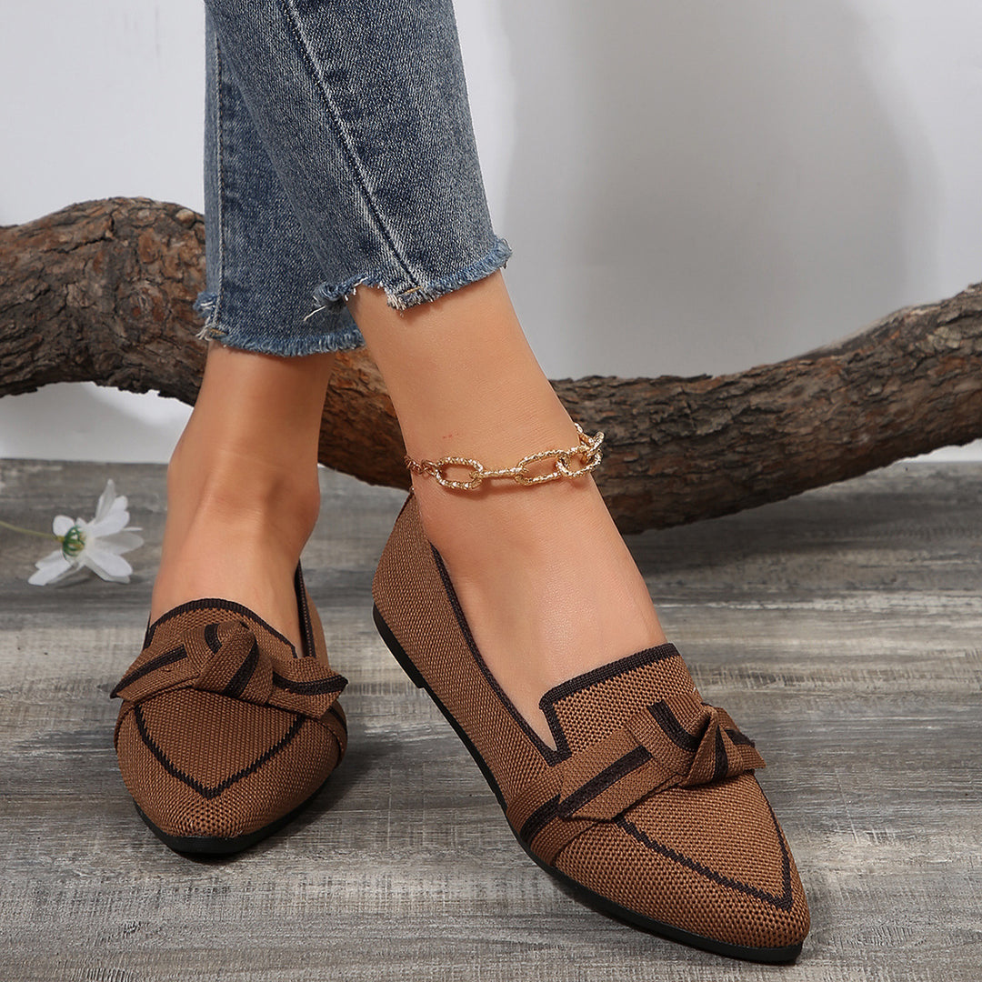 Women's woven lace slippers with decorative bow and padded comfort footbed Mune Fashion