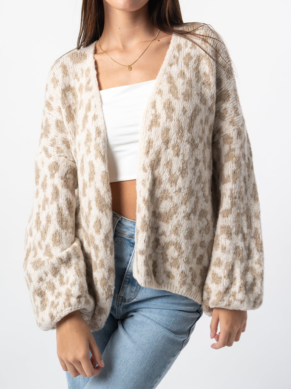 Ladies Chunky Knitted Cardigan with Stylish Leopard Pattern and Comfortable Oversized Details Mune