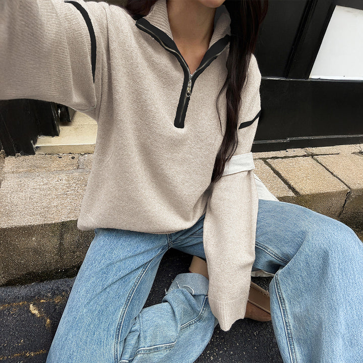 Women's oversized knitted pullover with half zip, contrast piping and drop shoulder Mune Fashion