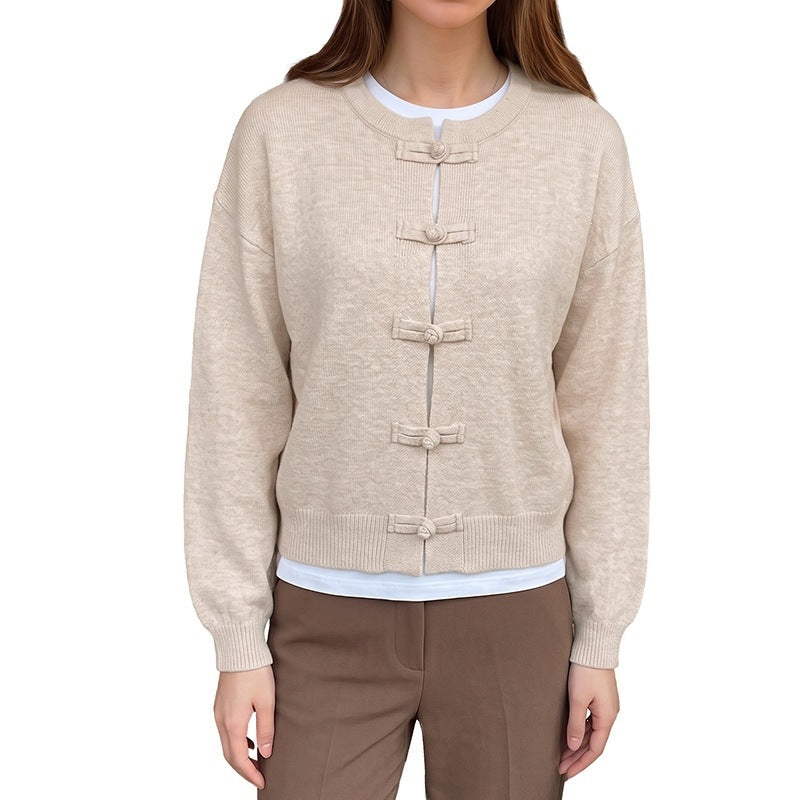 Women's short-cut knitted cardigan with Chinese toggle fasteners Mune Fashion
