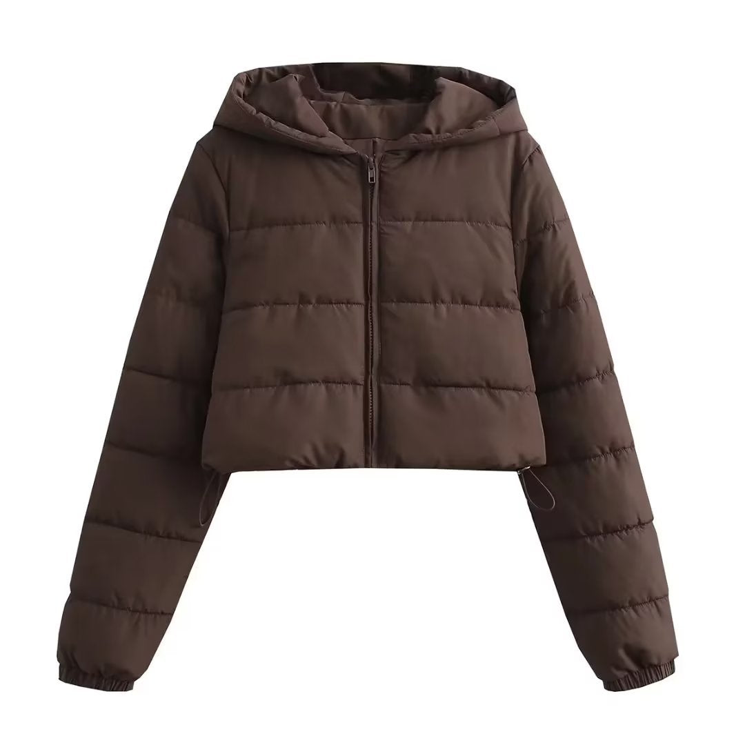 Ladies short quilted hooded jacket with drawstring, zipper and light padding Mune Fashion