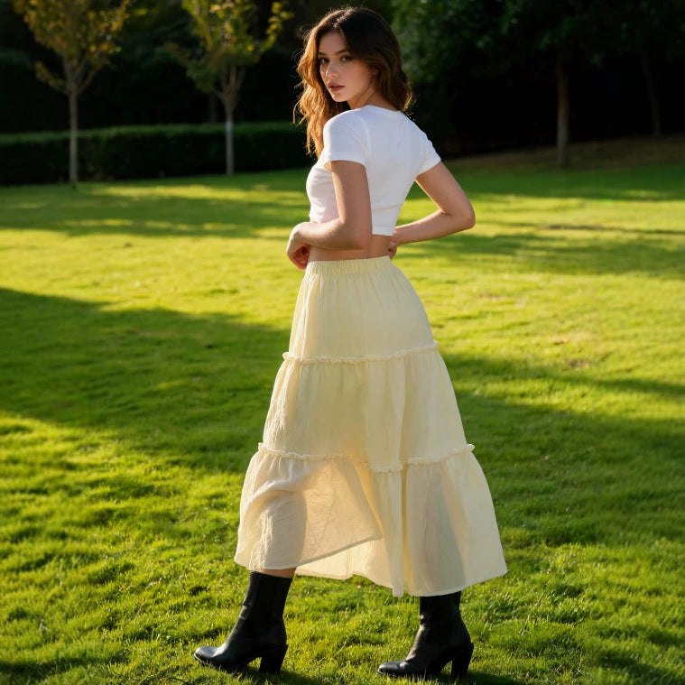 Ladies airy tiered skirt with elastic waistband and transparent chiffon look Drune